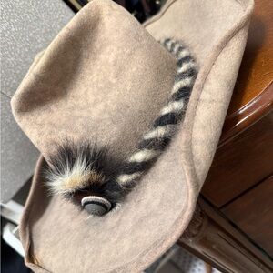 RARE and Collectible Charlie Tweddle Vintage Women's Hat with Fur Accent